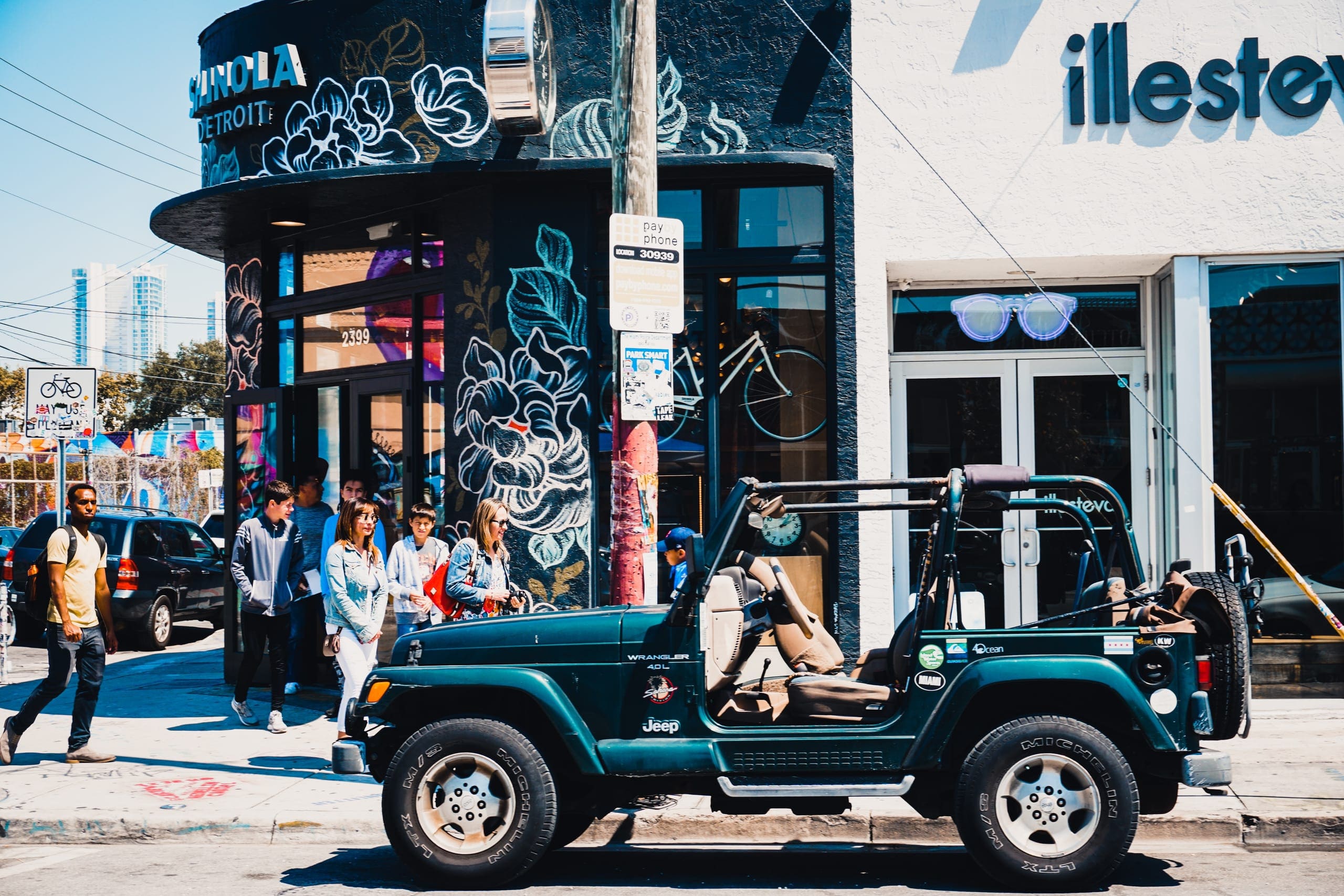 Discovering Street Art in Wynwood - Collective tour
