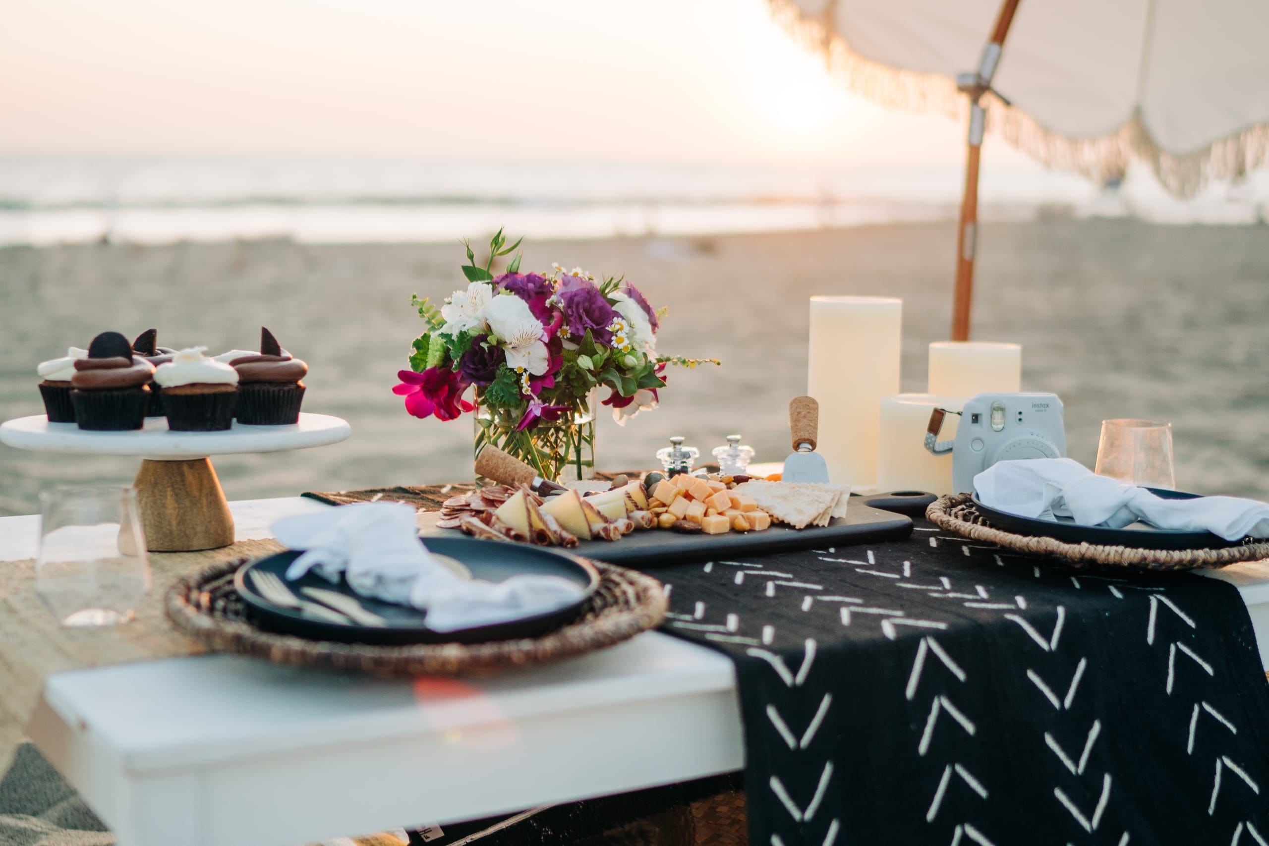 Pique Nique Gourmet À la Plage
